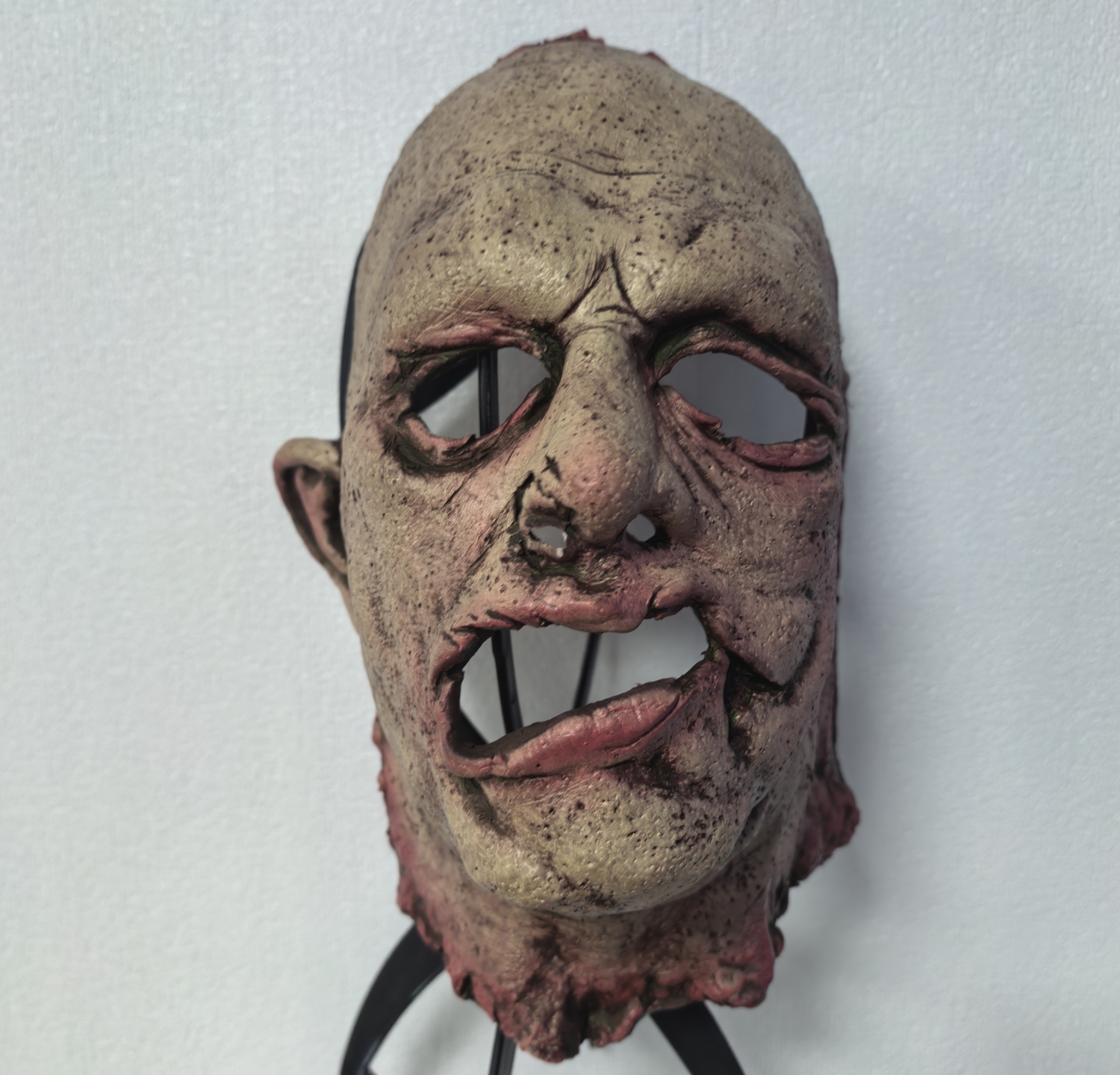 Half Face Skinned Rubber Blood – обзор и цена Respirator Half Face